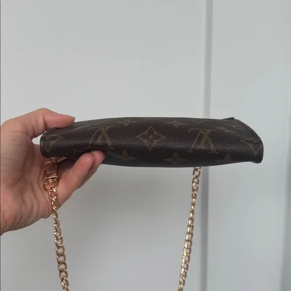 Louis Vuitton Monogram Toiletry Pouch on Chain Authentic LV Crossbody Clutch Bag - Picture 12 of 13
